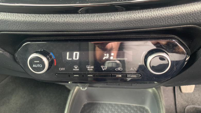 Toyota Aygo X 1.0 VVT-i Edge 5dr Petrol Hatchback